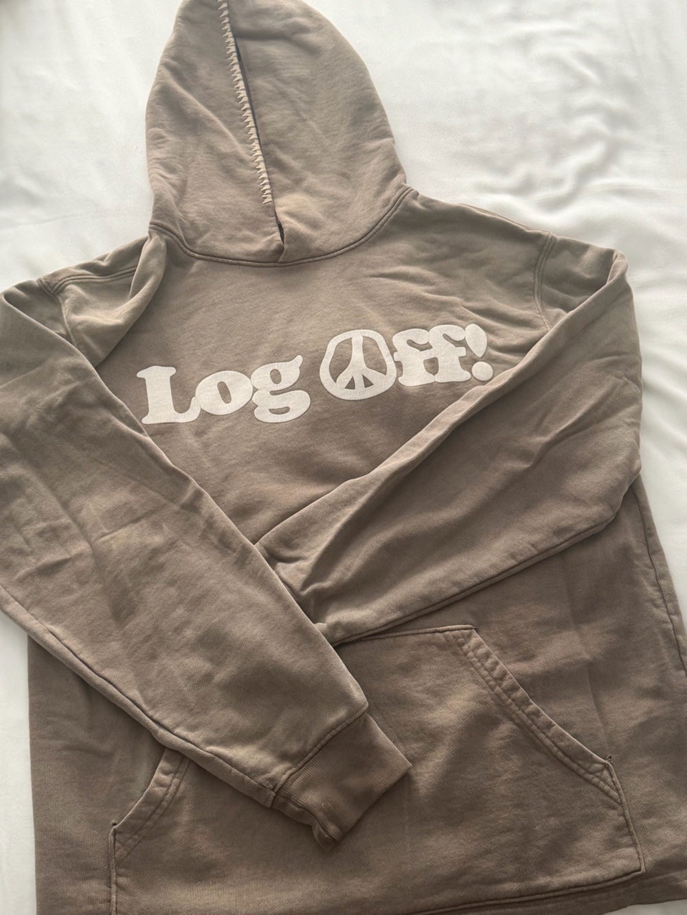 Madhappy “log off!“ men’s hoodie sz medium taupe